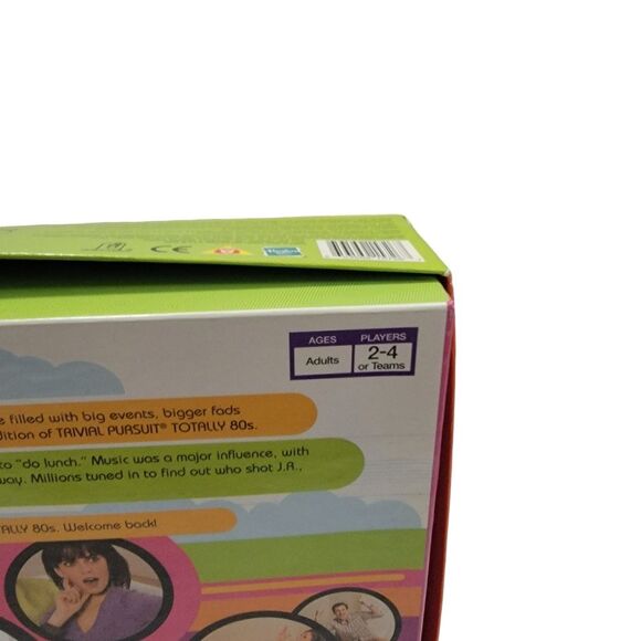 TRIVIAL PURSUIT Totally 80s Parker Brothers Board Game - Picture 4 of 5